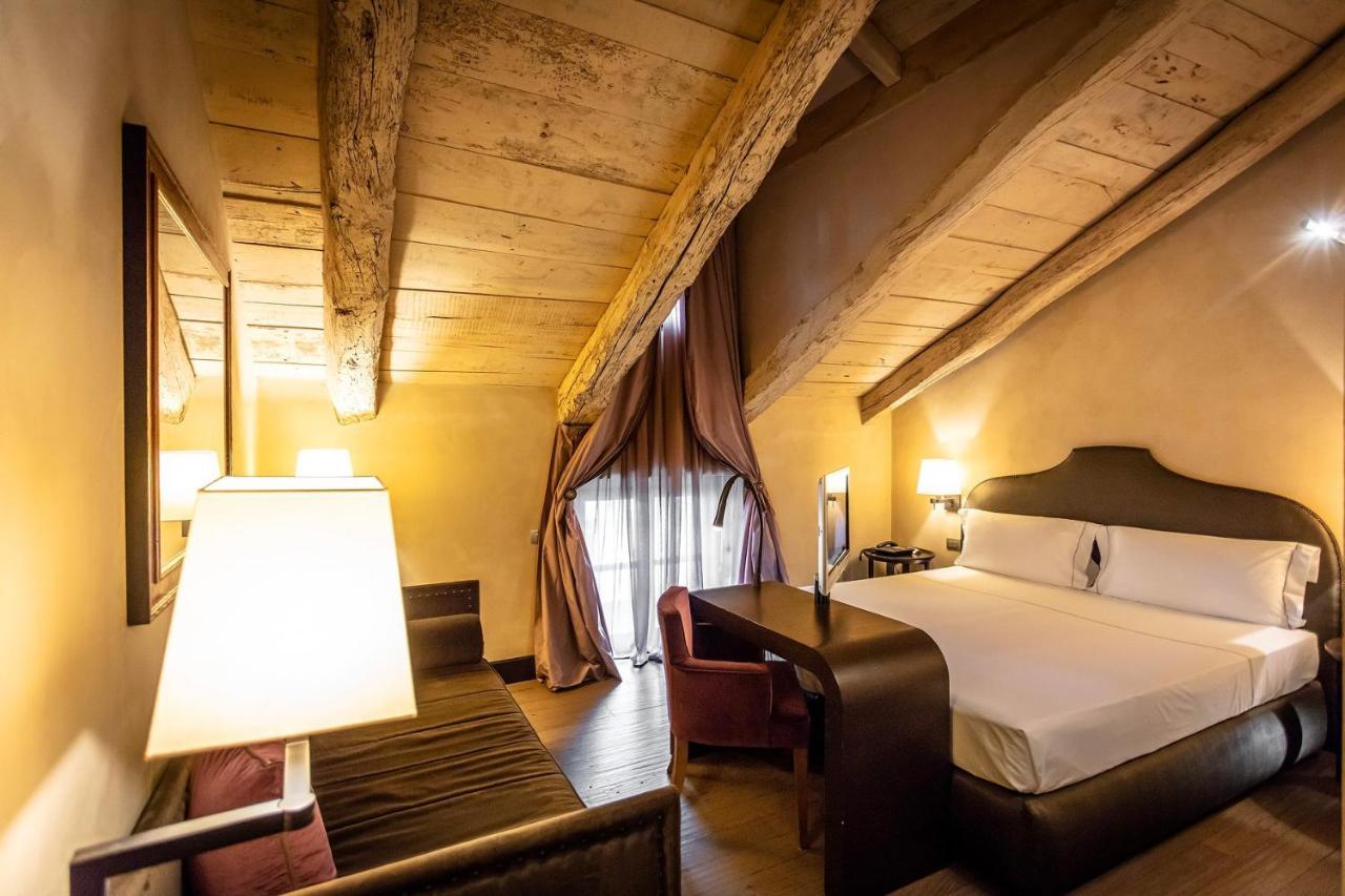 Palazzo Righini Hotel Fossano
